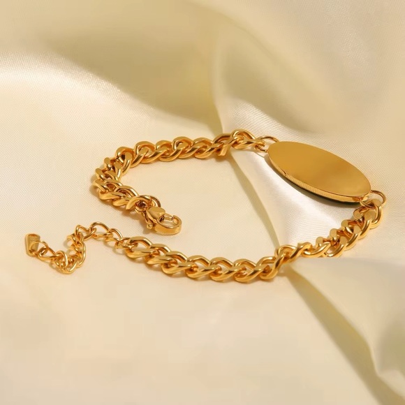 18K Gold Plated Green Stone Cuban Chain Bracelet - Picture 3 of 5